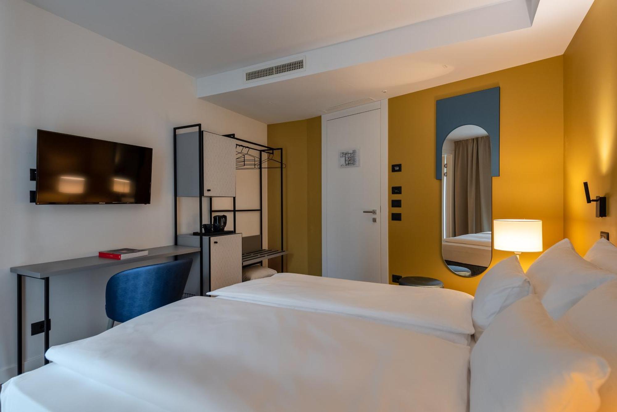 Ht Hotel Trieste Gradisca d'Isonzo Bagian luar foto